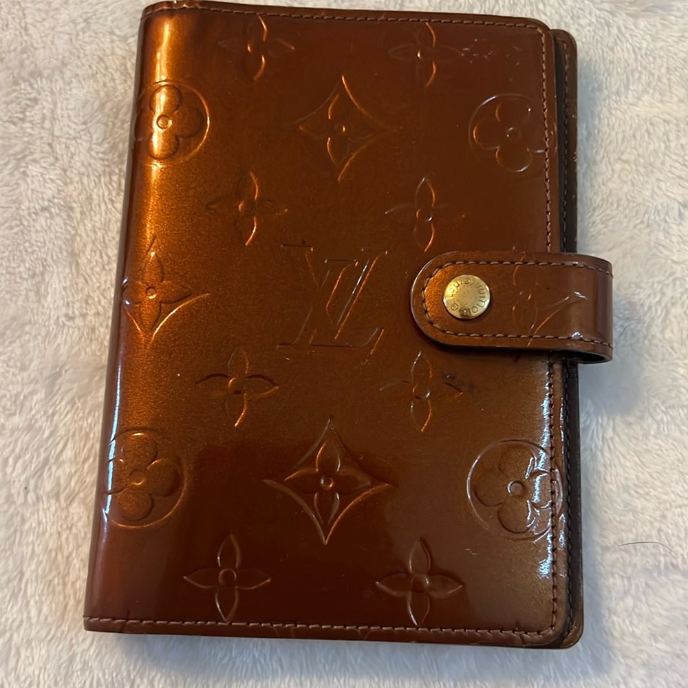 Authentic Louis Vuitton Vernis Agenda
